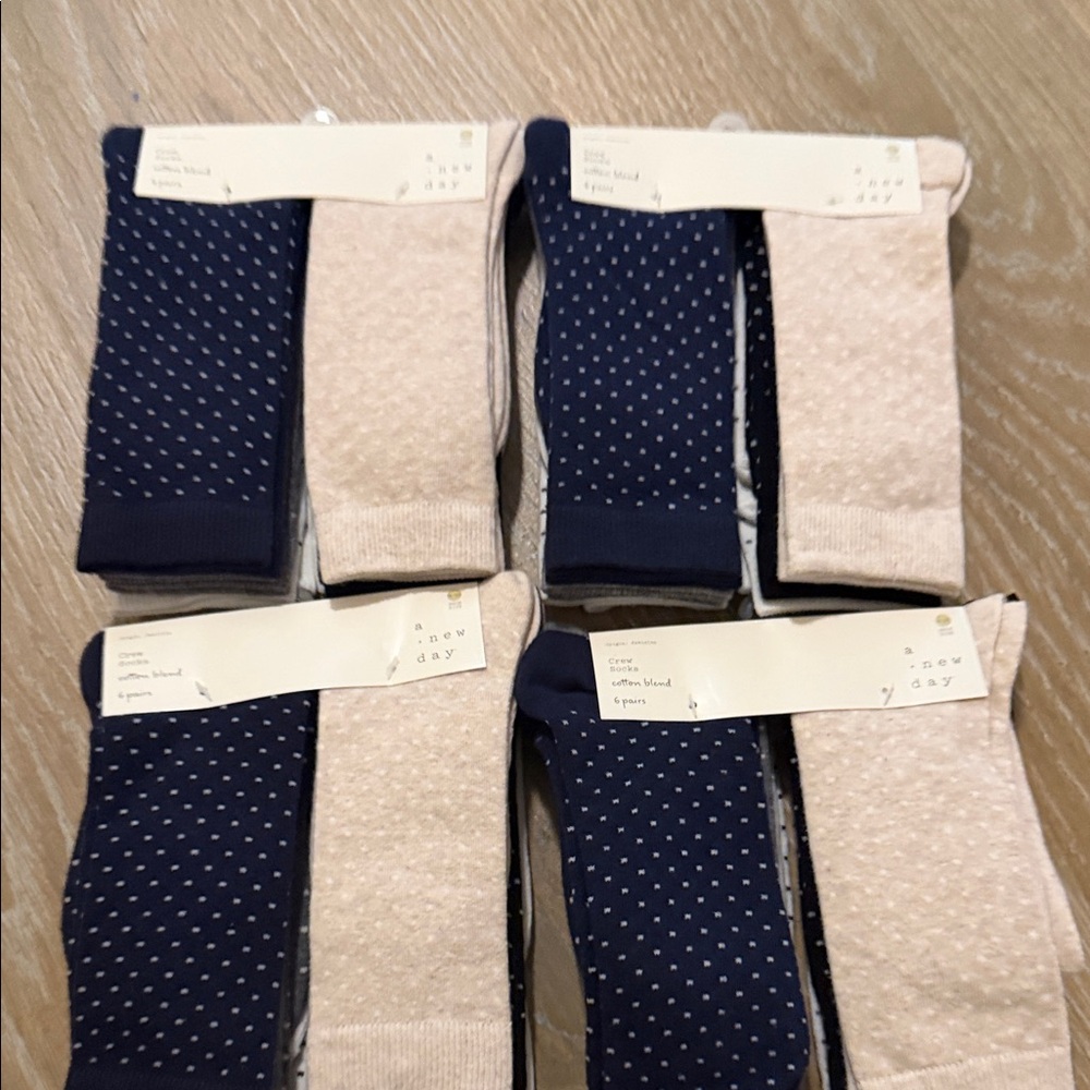 Women’s 6 pairs cotton blend socks-bundle of 4 (24 socks total)